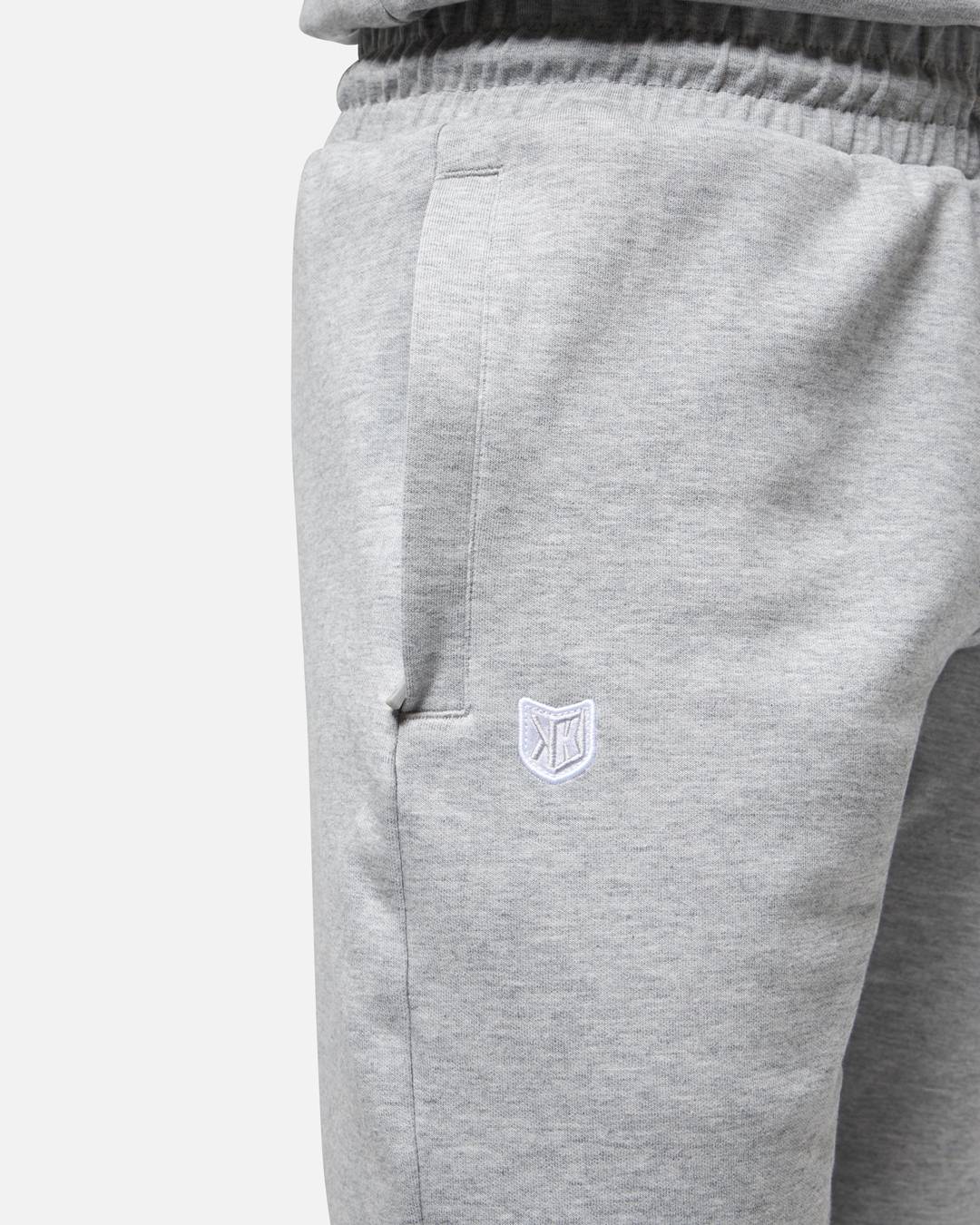 Pantalón corto FK Basic II - Gris
