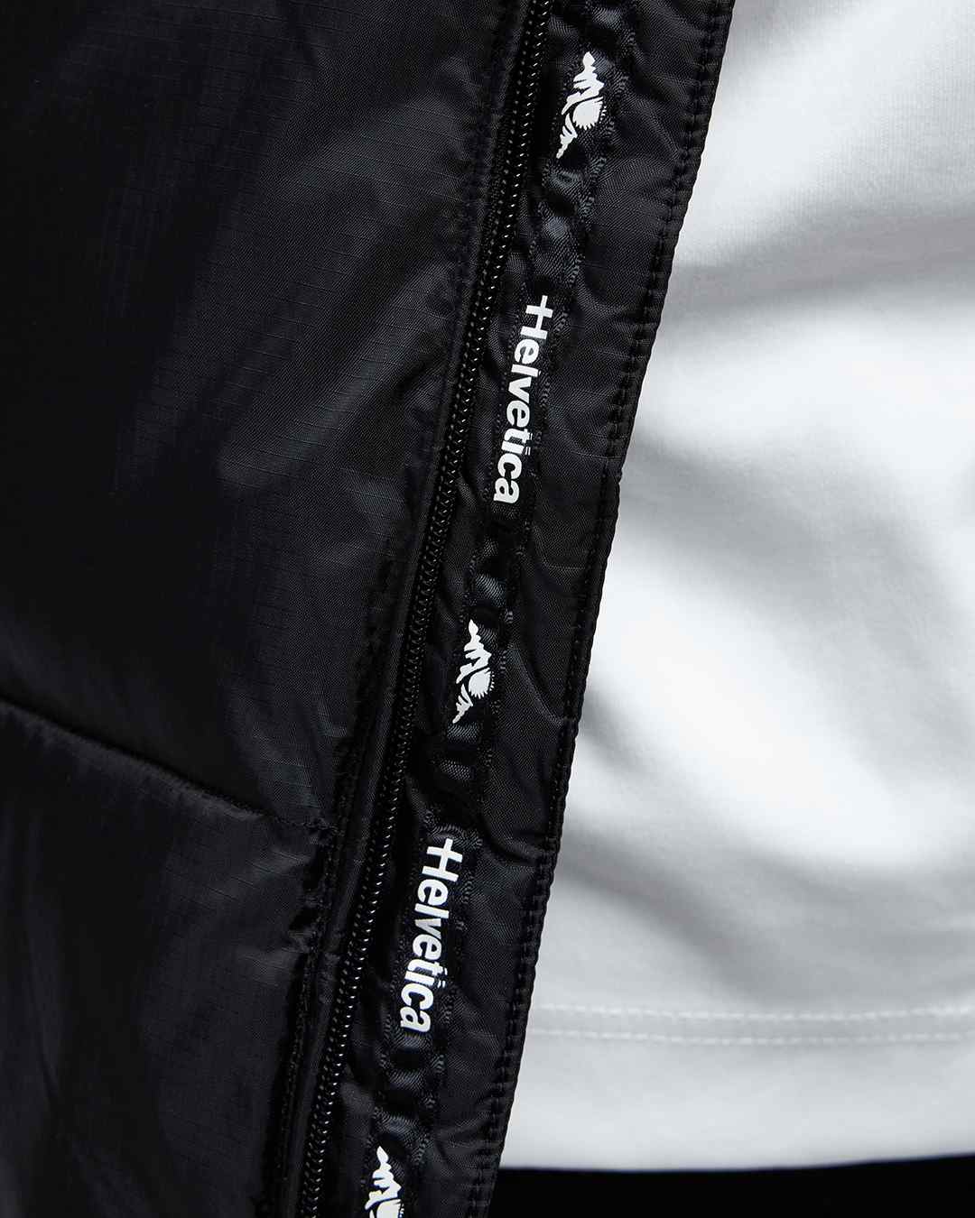 Chaqueta de plumas Helvetica Brooklyn - Negra