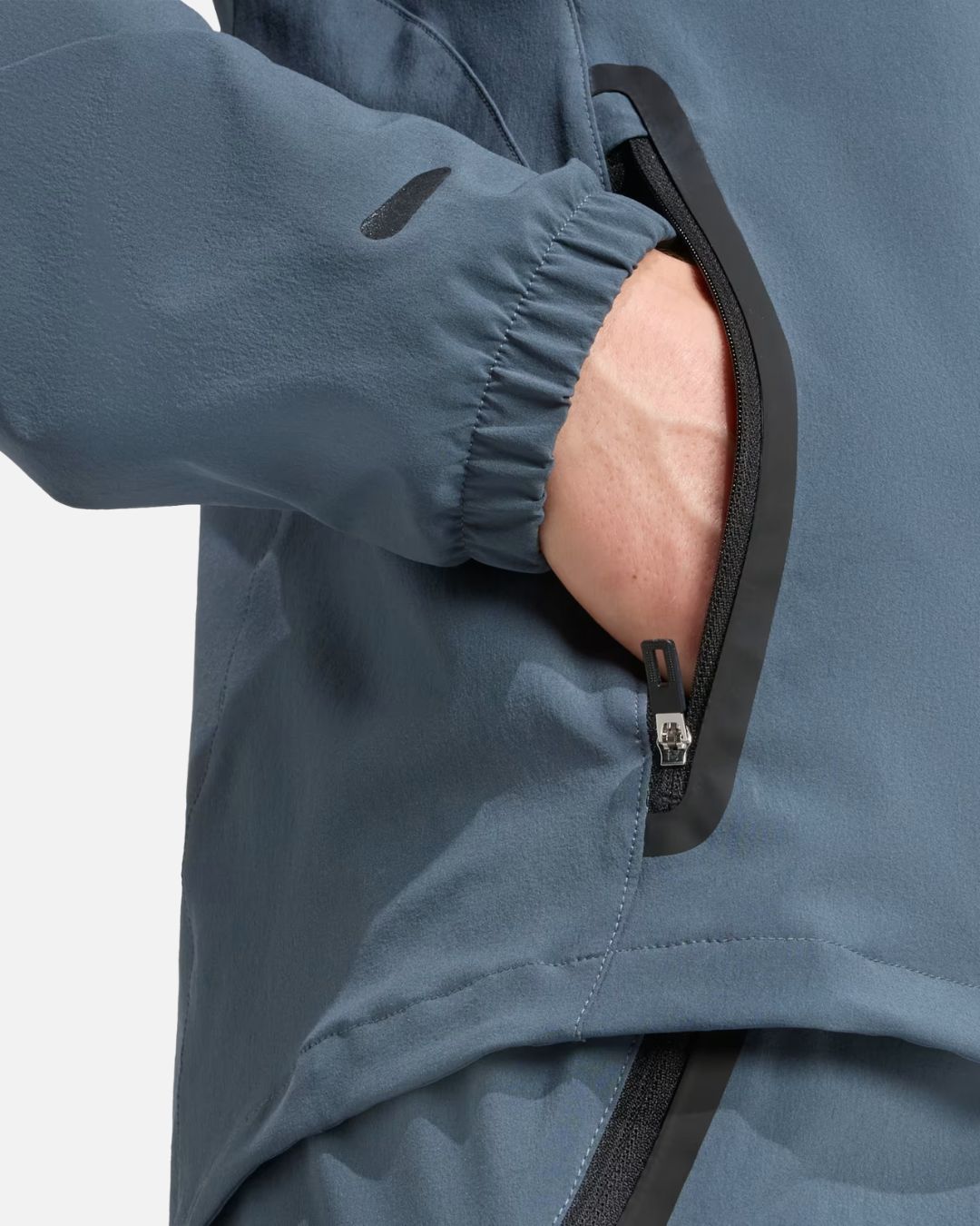 Chaqueta deportiva gris del FC Bayern Múnich 2025/2026