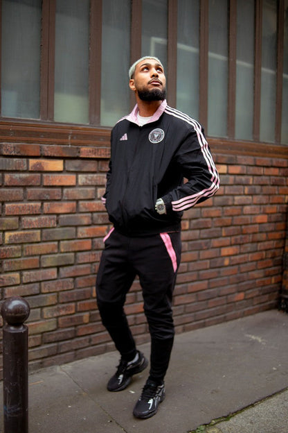Pantalones de entrenamiento de viaje del Inter Miami - Negro/Rosa