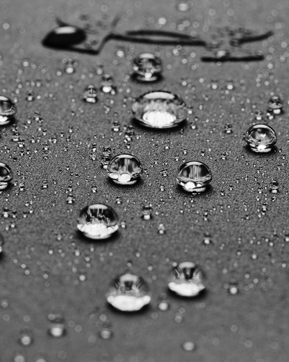 Chaqueta Under Armour Running Unstoppable con el pecho izquierdo - Gris